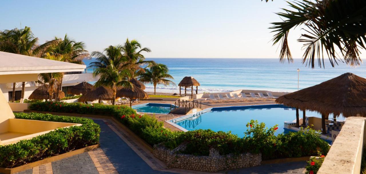 Brisas Beachfront Penthouses 칸쿤 외부 사진