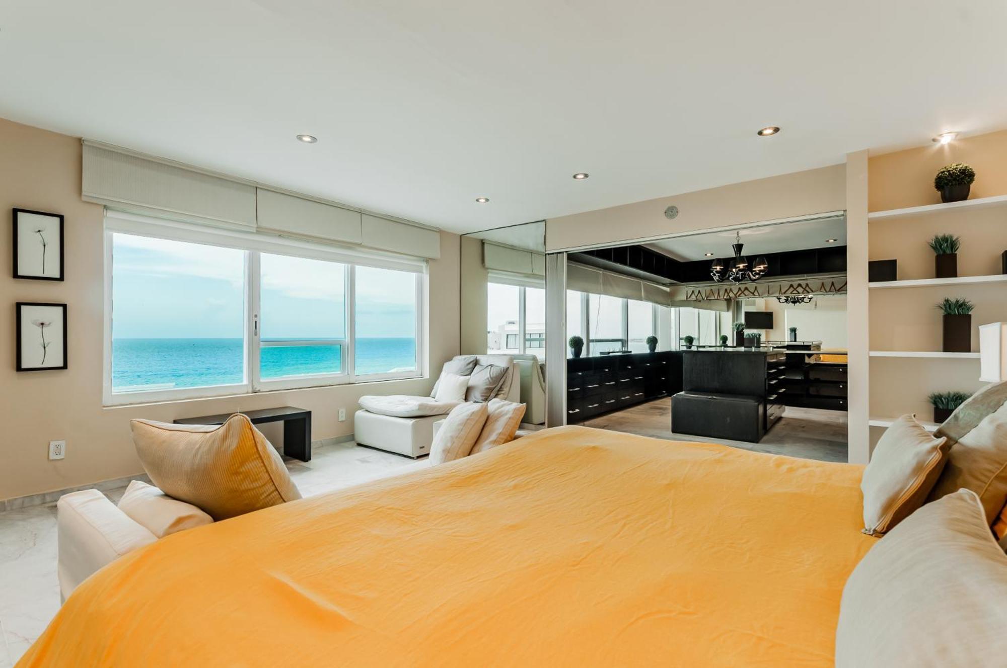 Brisas Beachfront Penthouses 칸쿤 외부 사진