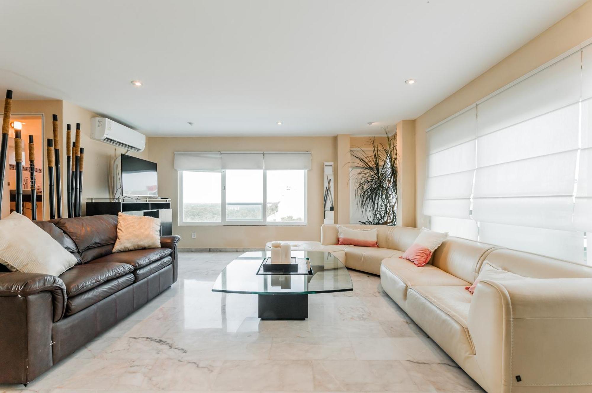 Brisas Beachfront Penthouses 칸쿤 외부 사진